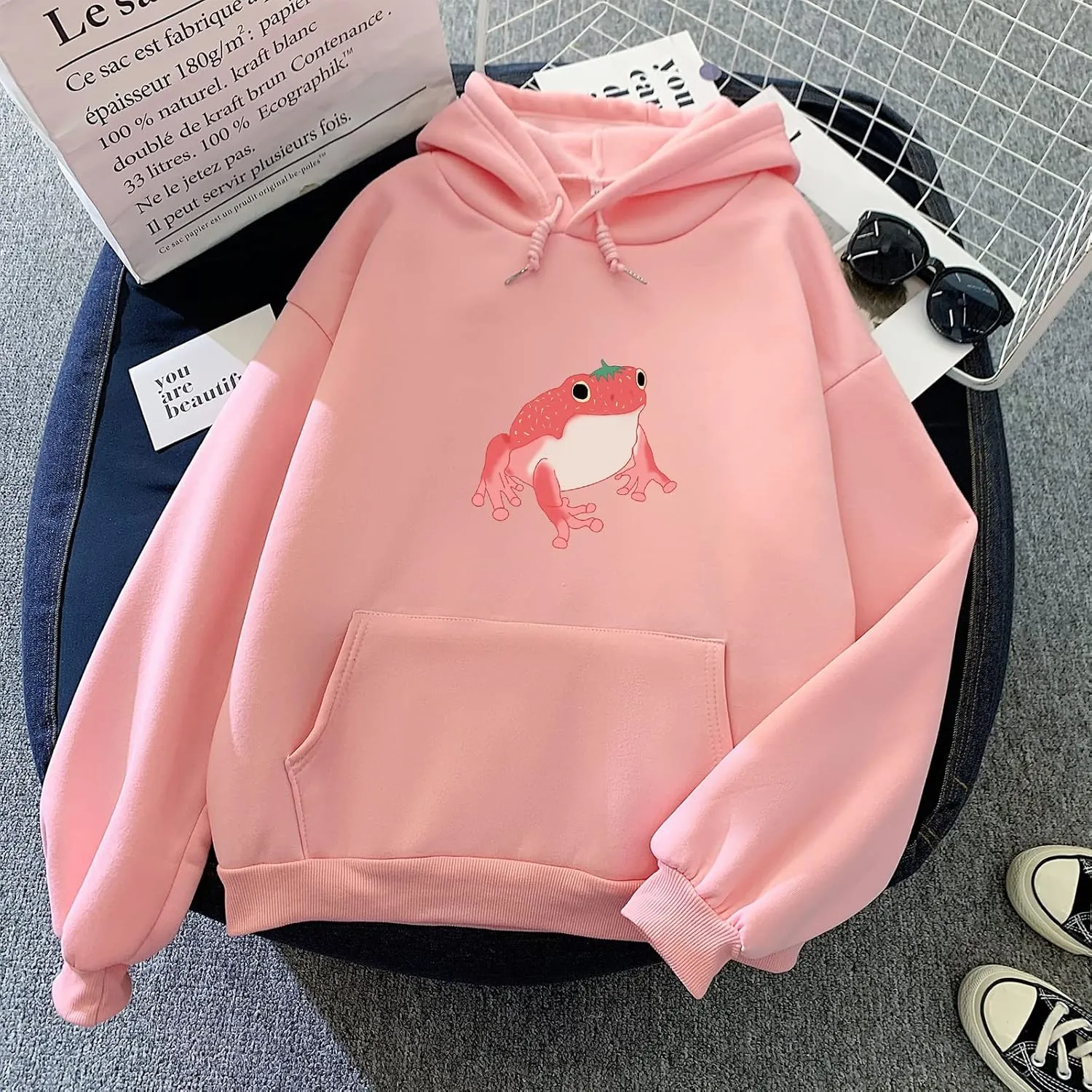 Bobeutou Cute Mushroom Graphic Kawaii Sweatshirt for Teen Girls Oversized Aesthetic Warm Hoodie Tops with Pocket Pullover