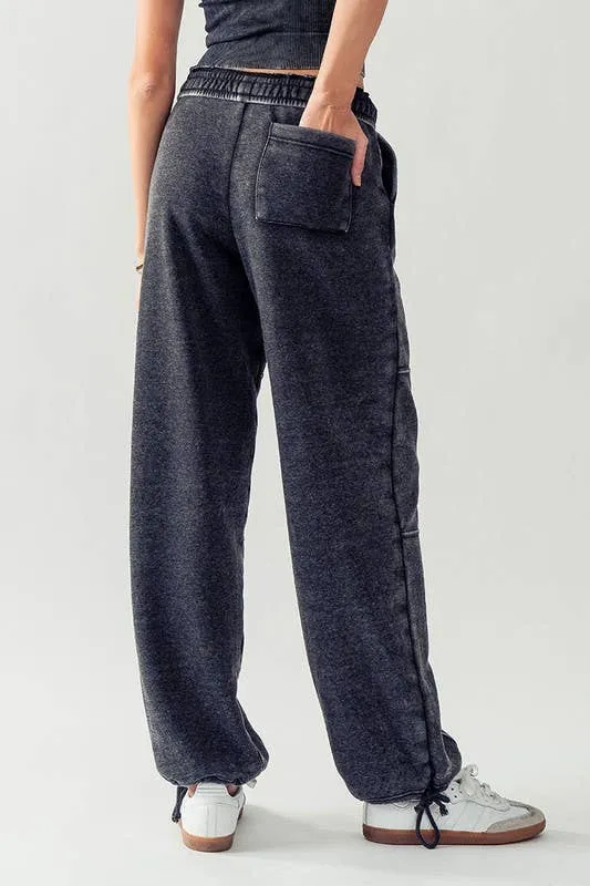 EXPOSED SEAM MINERAL WASH JOGGERS: MINT