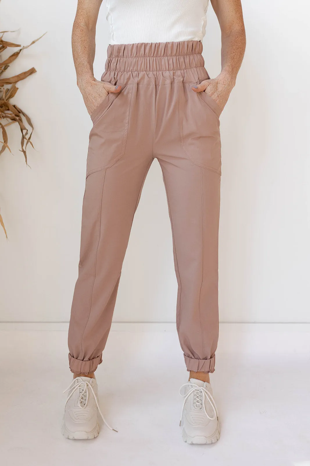 jennifer joggers
