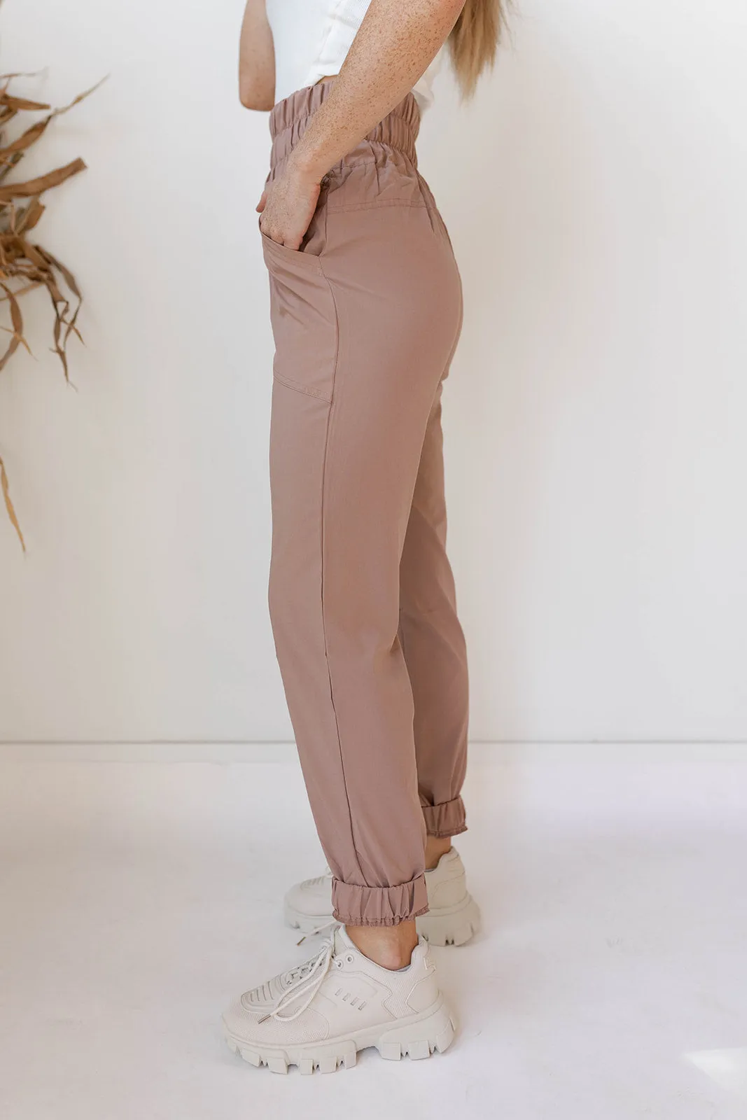 jennifer joggers