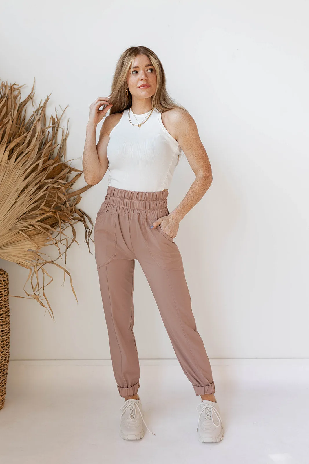 jennifer joggers