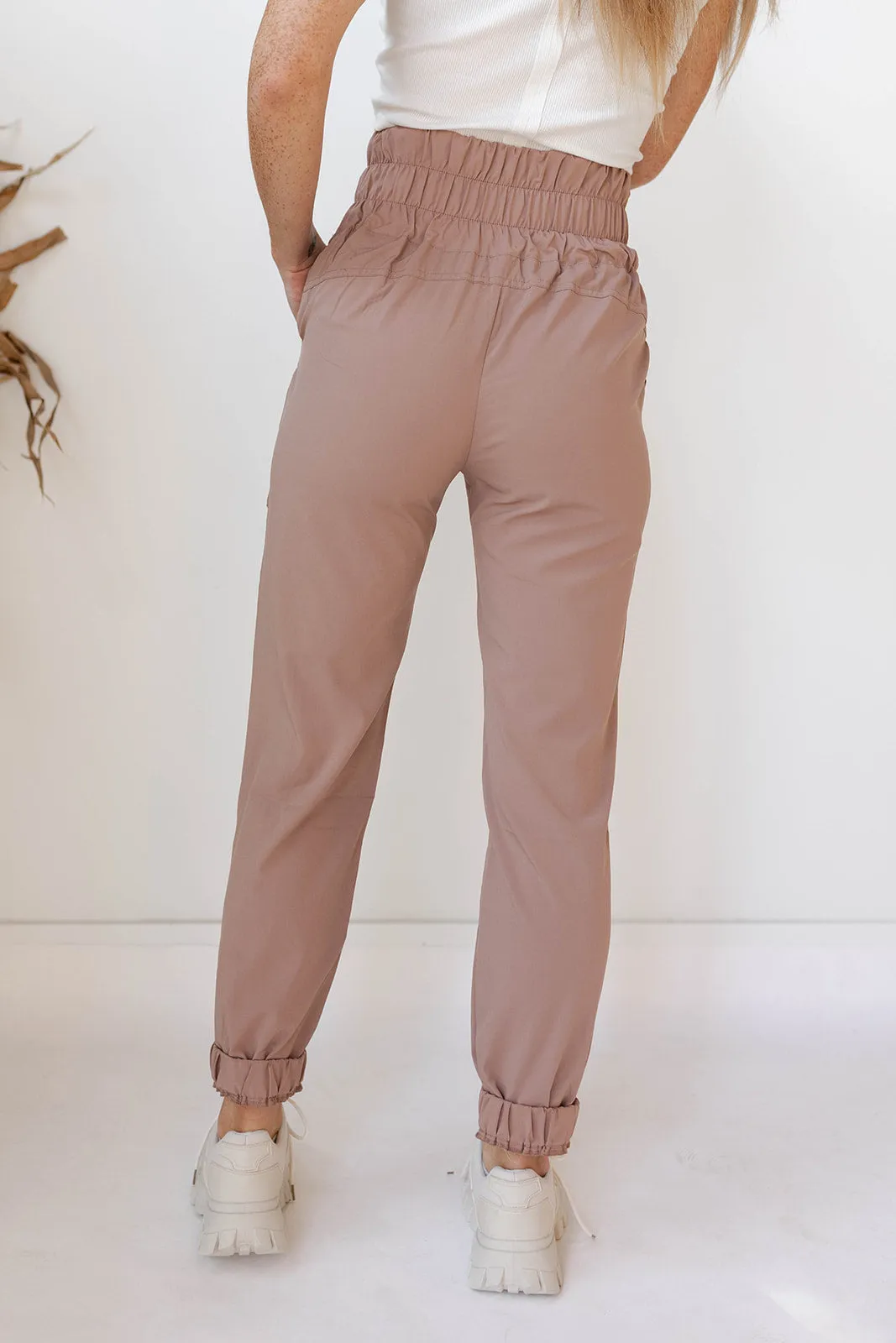 jennifer joggers