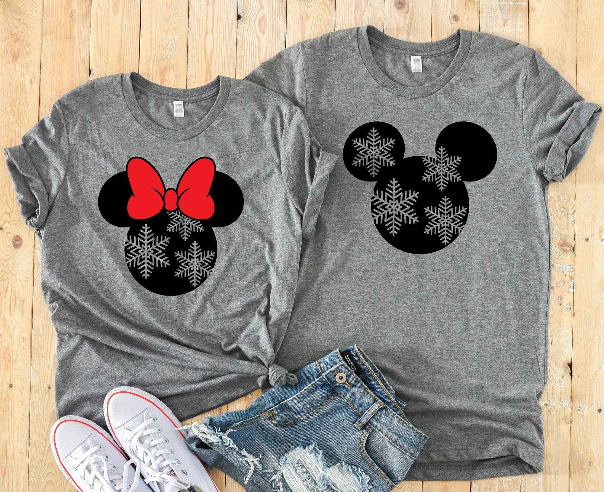 Minnie & Mickey Snowflakes Christmas T Shirts - Cute Disney Couples Shirt - Disney Matching Holiday Shirts -Christmas Disney Fan Gift Shirt